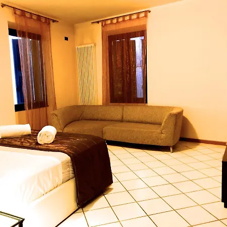 게스트하우스 Veronapartment 15 3*